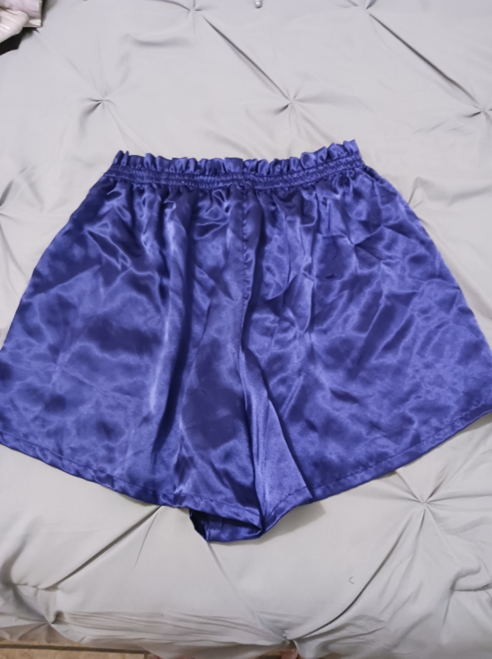 Victoria's Secret-Vtg- Y2k- Gold Label Satin Sleep Shorts  Purple S